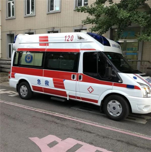 双桥选择我们的救护车出租，开启安心转院之旅