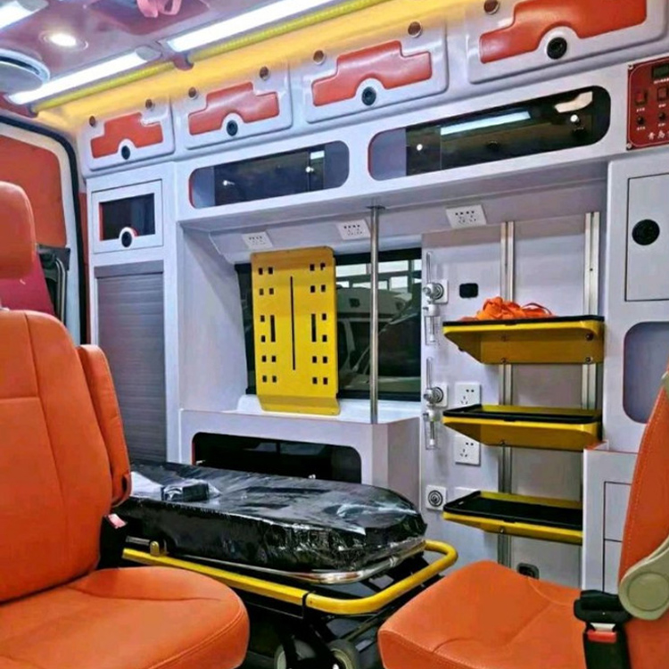 双桥长途救护车护送病人租赁价格